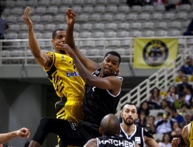 Μπάσκετ: Νίκες για ΑΕΚ και Παναθηναϊκό απέναντι σε ΠΑΟΚ και Άρη